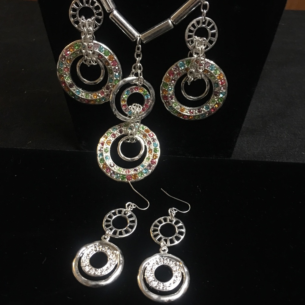 Necklace/Pierced Earrings silver plated rhinestone set